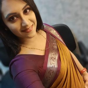 মাস্লাইস শাড়ী